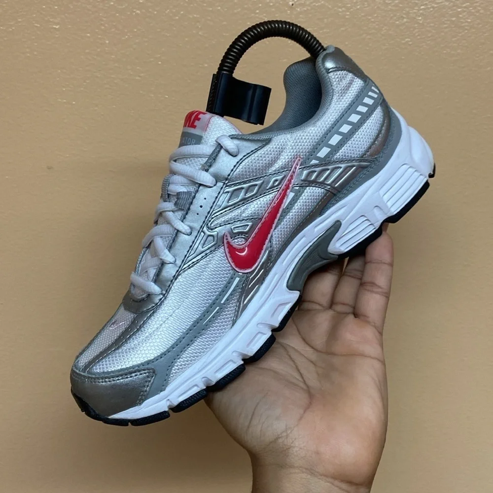 Nike Initiator Women’s Running Sneakers “White Metallic Silver Pink”